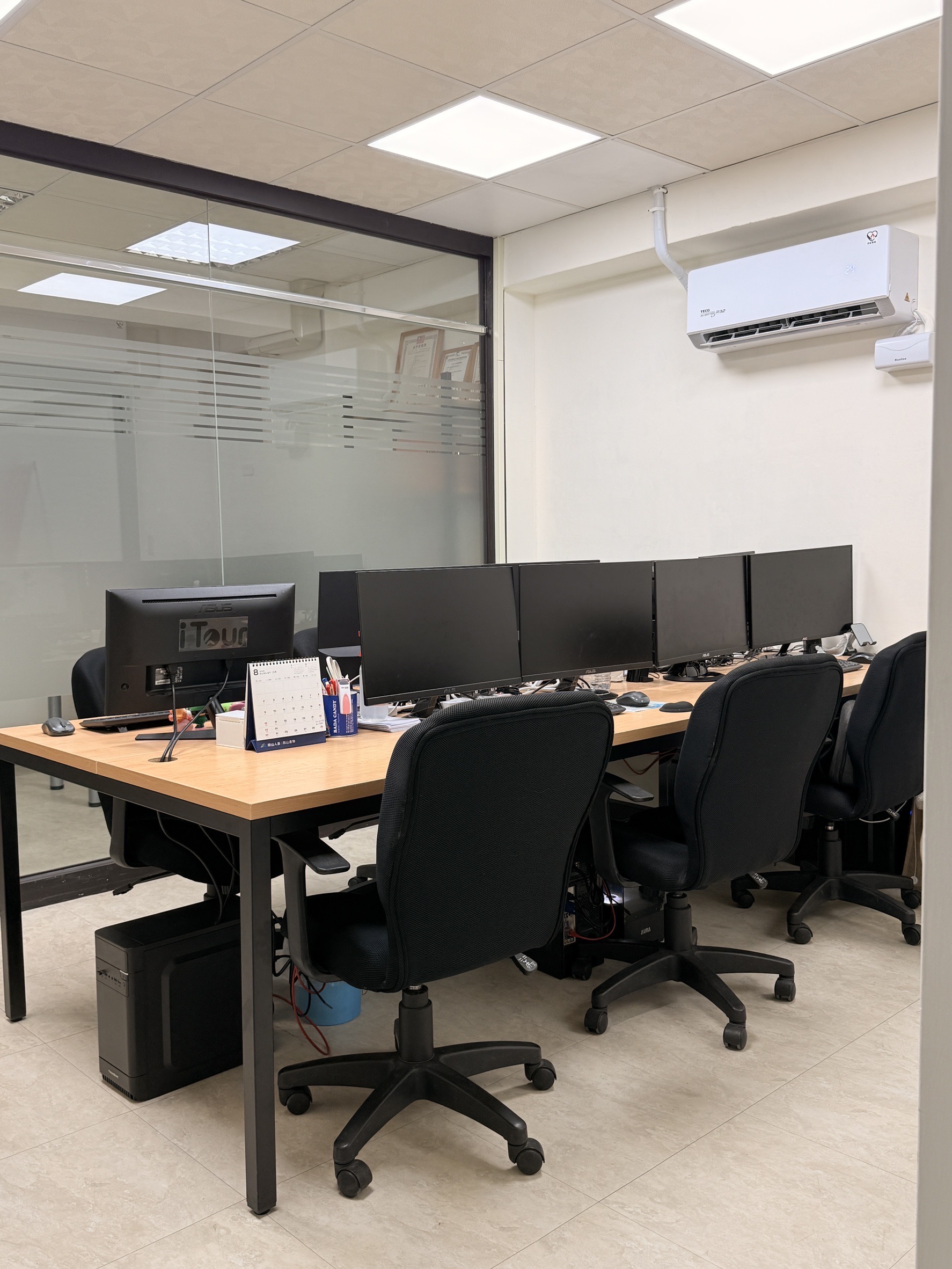 iTour 辦公室工作區